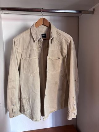 Chaqueta Zara Beige Desgastada