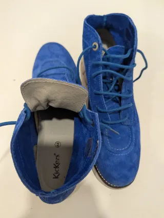 Botas Kickers azules de ante