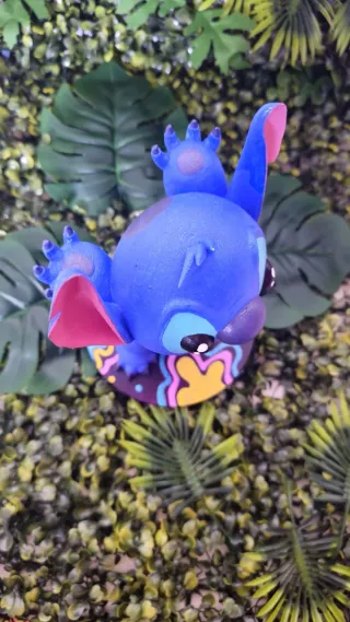 Figura Stich pintada a mano y diseñada desde 0.