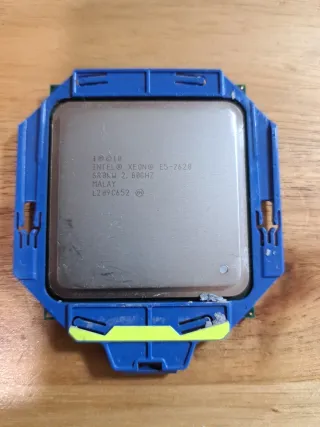 Intel Xeon E5-2620 2.00GHz SR0KW