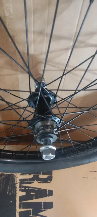 Rueda BMX Cassette cinema.