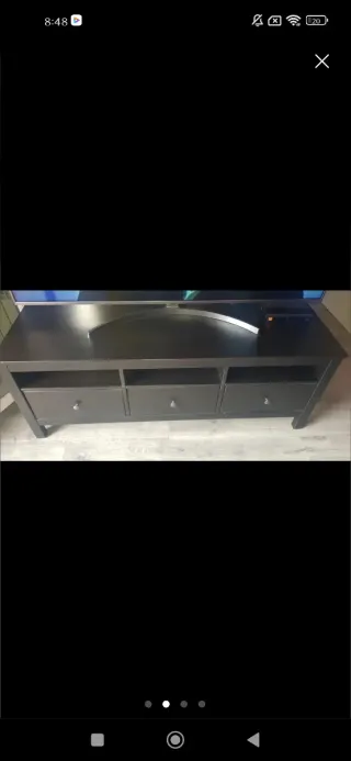 Mesa TV con 3 cajones y 3 huecos