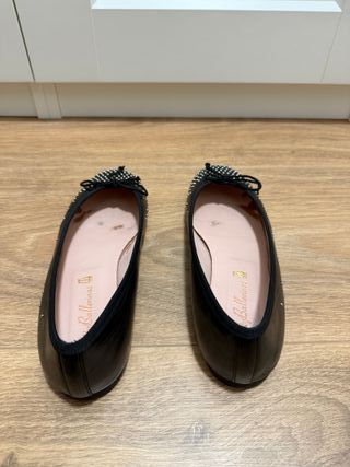 Bailarinas Pretty Ballerinas Negras Tachuelas