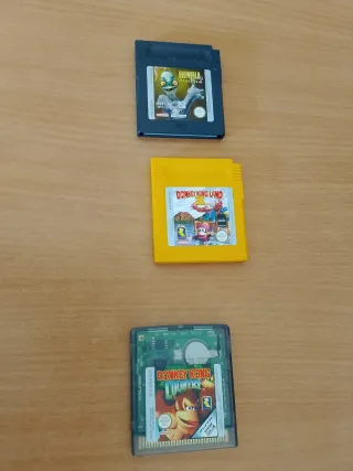 Game Boy Color Morada + 5 Juegos