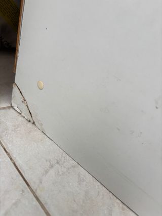 Armario Escobero Blanco