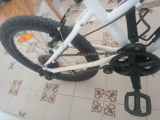 Bicicleta Specialized Hotrock Niña