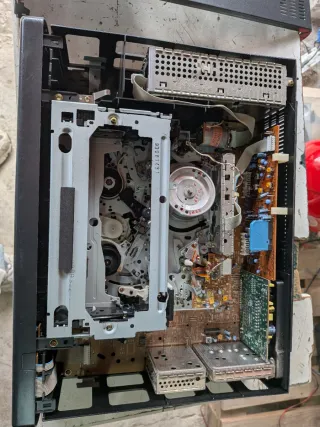 Videoregistratore VHS Nordmende 993.301N