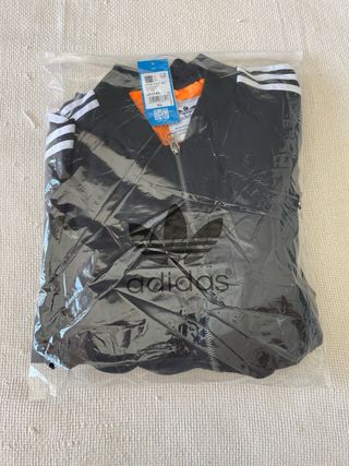 Chaqueta Adidas Bomber Negra Naranja
