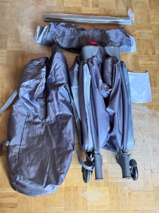 Cuna plegable + colchón y sábanas