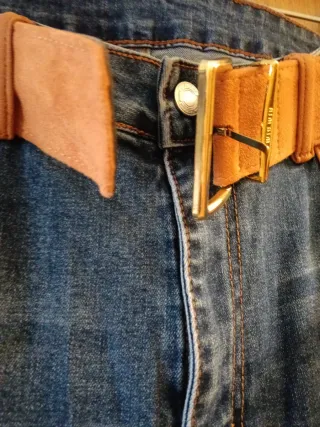 Pantalón vaquero ancho