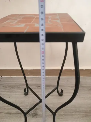 Mesa auxiliar hierro terracota