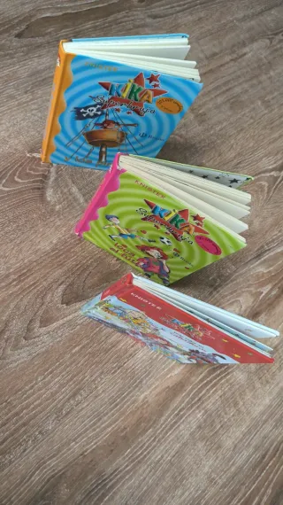 3 libros de Kika Superbruja.Desde 8 años.