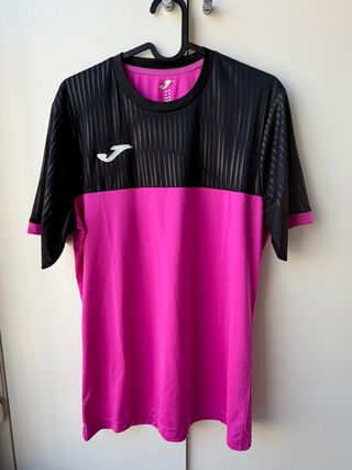 Camiseta Joma Negra y Rosa Talla M