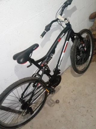 Bicicleta de Montaña Negra