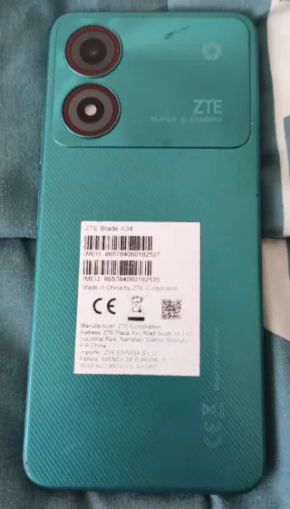 Teléfono Móvil ZTE Negro/Verde