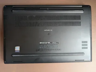 Portátil Dell Latitude 7490 Negro