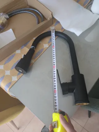 Grifo Cocina Negro/Dorado Nuevo.sin marca conocida
