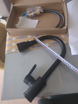 Grifo Cocina Negro/Dorado Nuevo.sin marca conocida