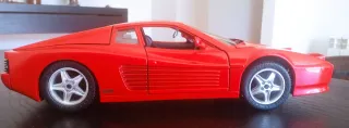 Ferrari 512 TR Testarossa 1/18