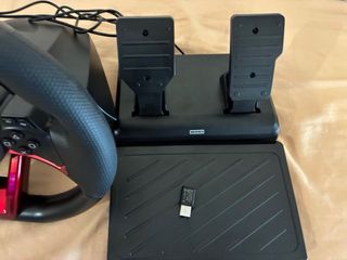 Volante Hori PS4/PS5 y pc