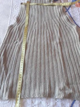 Jersey cuello alto sin mangas. Vintage