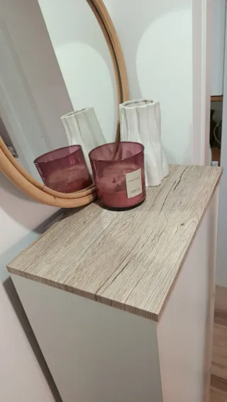 Zapatero blanco de madera