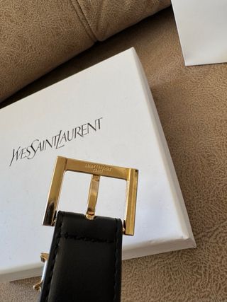 Cinturón YSL Negro Hebilla Dorada 110cm