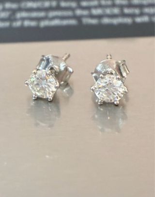 Pendientes Oro 18K Diamantes Naturales 0.70 Ct