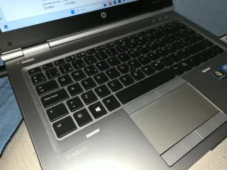 * NUEVO* Portátil HP 7480P i5