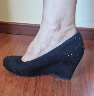 Zapatos negros T.38 con pedrería