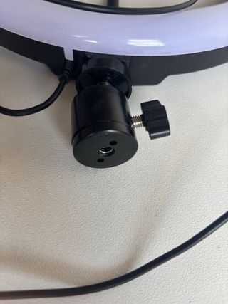 Aro de luz LED con soporte para móvil