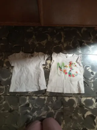 Lote 2 camisetas niña blancas