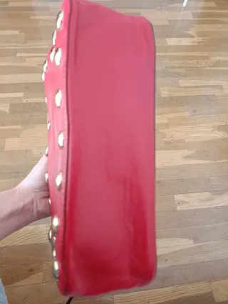Bolso piel Uterqüe rojo tachuelas SIN ESTRENAR