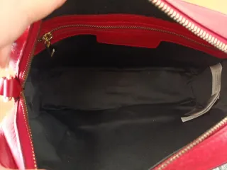 Bolso piel Uterqüe rojo tachuelas SIN ESTRENAR