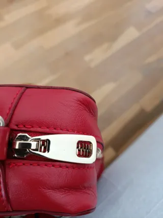 Bolso piel Uterqüe rojo tachuelas SIN ESTRENAR