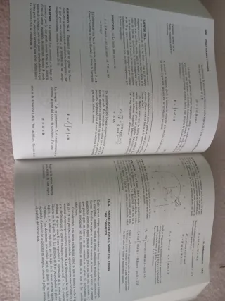 Fisica Clasica y Moderna (Spanish Edition)