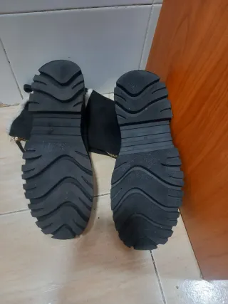 Botas de mujer con cremallera y forro