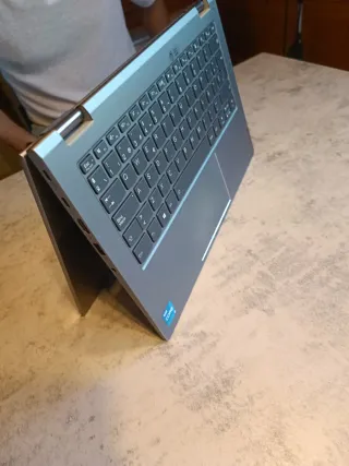 Lenovo Yoga Portátil Tablet Tactil