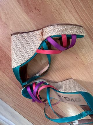 Sandalias cuña esparto multicolor