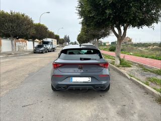 CUPRA Leon 2024
