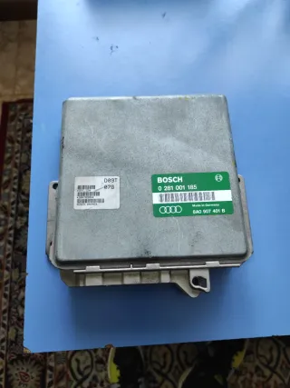 Centralita ECU Audi 80 Bosch 0 281 001 185