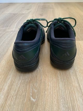 Zapatos de golf Adidas azul marino y verdes