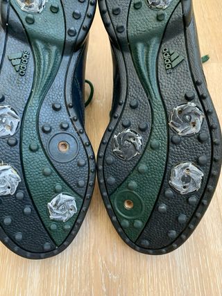 Zapatos de golf Adidas azul marino y verdes