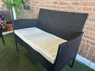 Conjunto Sofa + Mesa + 2 Sillas - Exterior