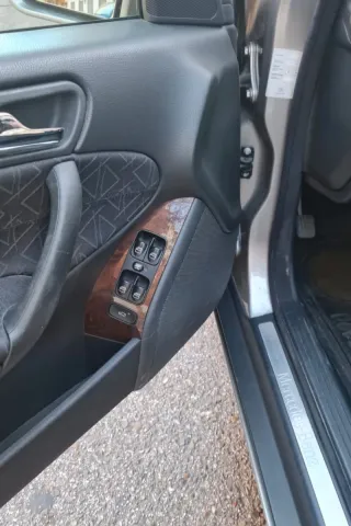 Mercedes-Benz Clase C 2004