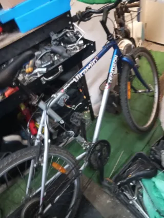 Bicicleta Urbana Azul y Plata