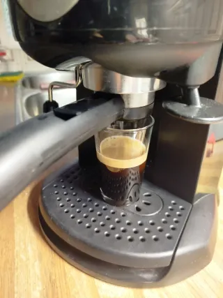 Cafetera Espresso Bifinett - café muy rico