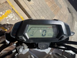 Moto VOGE 500R 2022 Negra/Azul
