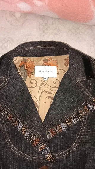 Chaqueta ALBA CONDE Talla 46