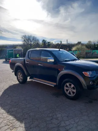 Mitsubishi L 200 2006